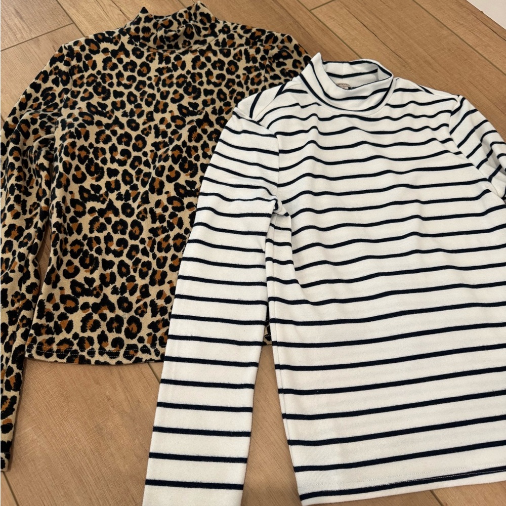 Brixton Blitz Leopard and Striped Navy Long Sleeve Turtleneck Small (2)
